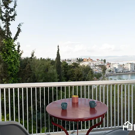 30m² Cosy With Panoramic Sea View Chalkida