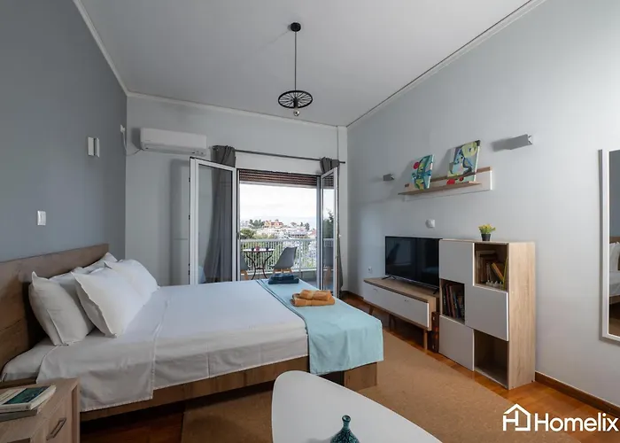 30m² Cosy With Panoramic Sea View * Chalkida